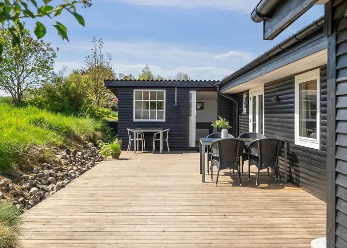 Soelvy - 300m From The Sea By Interhome *